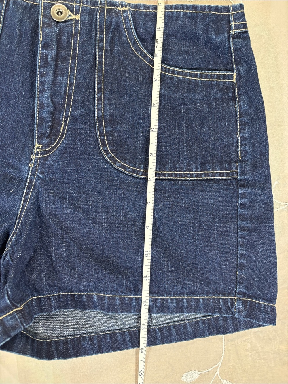 VTG Y2K Garage Dark Blue Denim Patch-Pocket Shorts Woman SZ 7 Summer mid-Waist - Picture 8 of 13